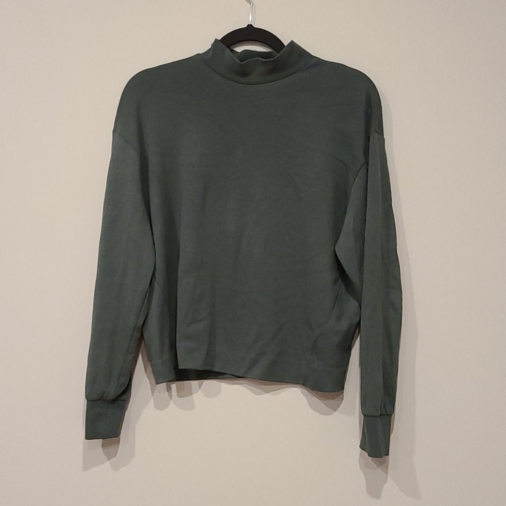Frank & Oak Green mockneck
